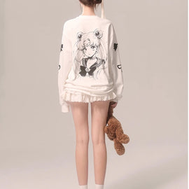 Shao also eye-catching beautiful girl spring comic design sense loose white long-sleeved t-shirt new niche top women